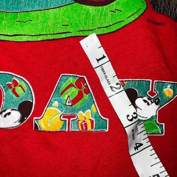 Vintage Disney Christmas Tshirt Mickey Mouse Santa and pluto Happy Holiday read* - Picture 4 of 9